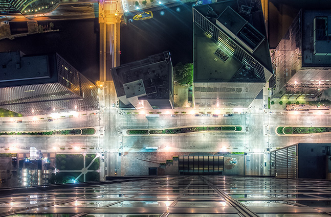 小型ガソリンエンジンのフライホイールのネジが外せない？頑固なネジもこの方法で外せます